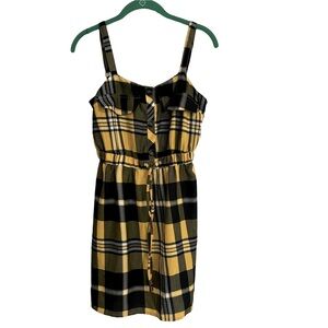 Yellow and black plaid jumper.  Size Small.  NWT